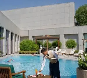 5* Hotel Four Seasons At Kingdom Center